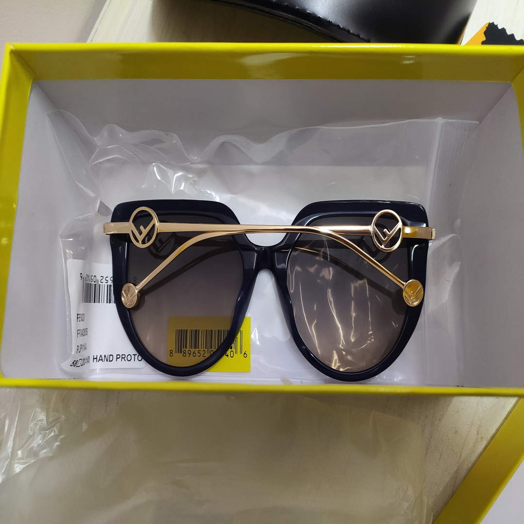 Fendi Sunglasses Fashion Fendi Sports Leisure Sunglasses 992301