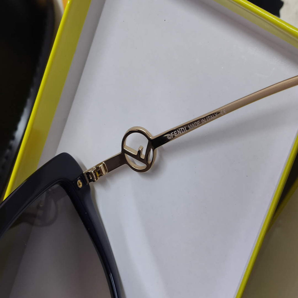 Fendi Sunglasses Fashion Fendi Sports Leisure Sunglasses 992301
