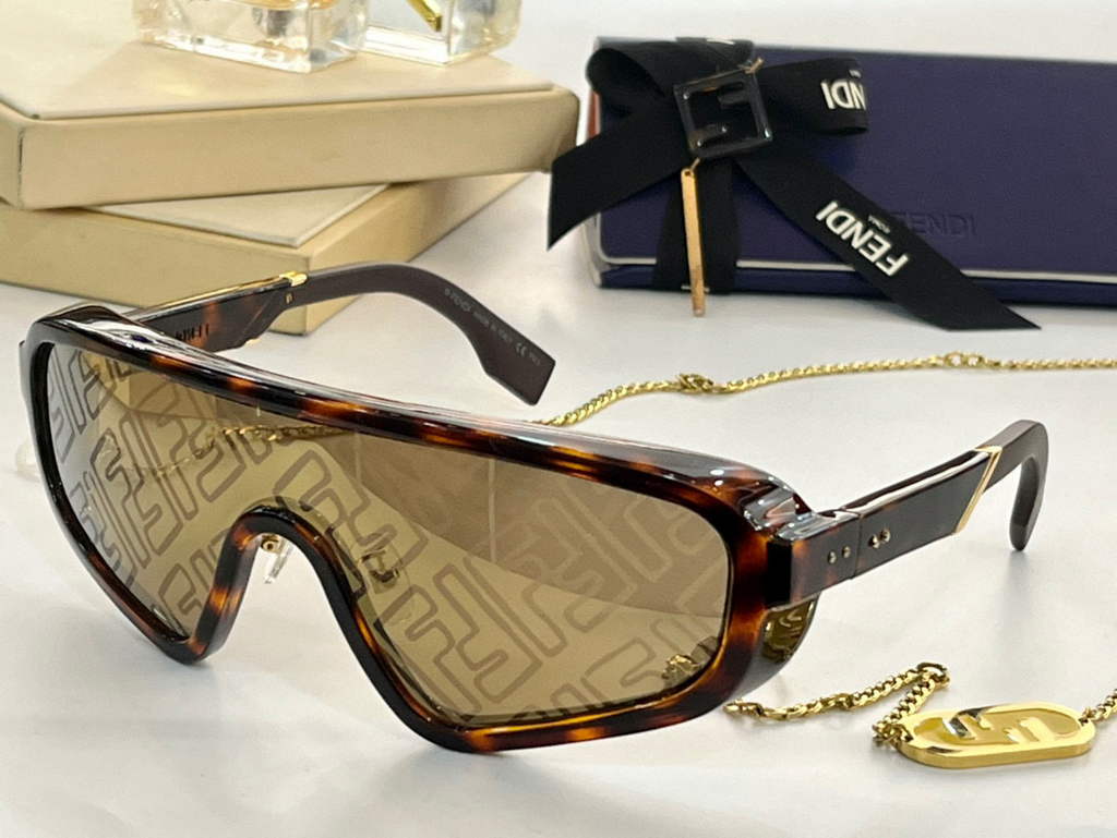 Fendi Sunglasses Luxury Fendi Rome Sport Fashion Show 992339