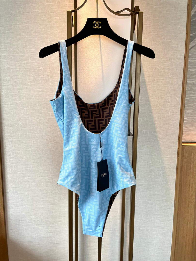 Fendi Women's swimsuit with Fendi Bikini FXB968