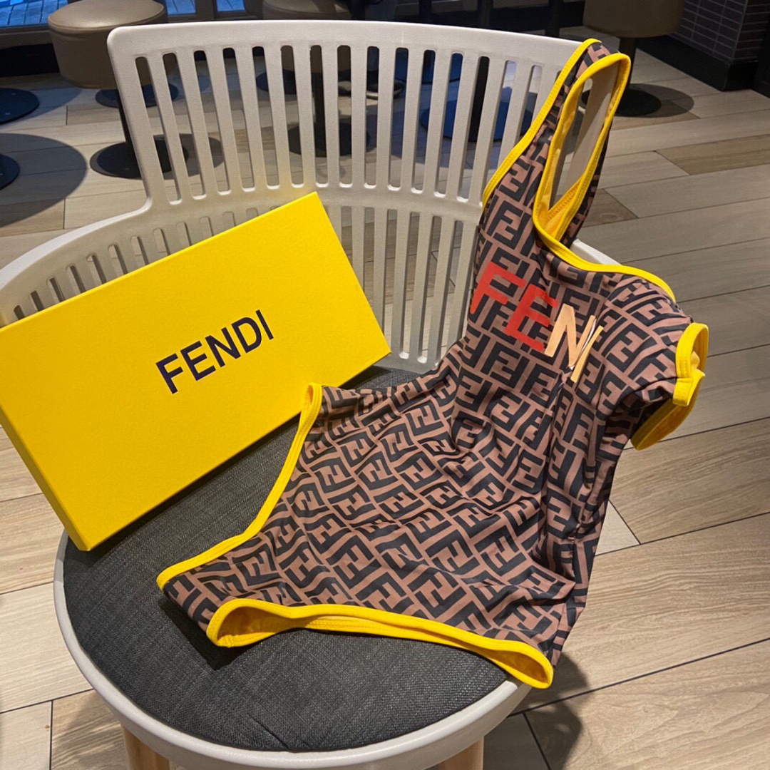 Fendi Women's swimsuit with Fendi Bikini FXB970