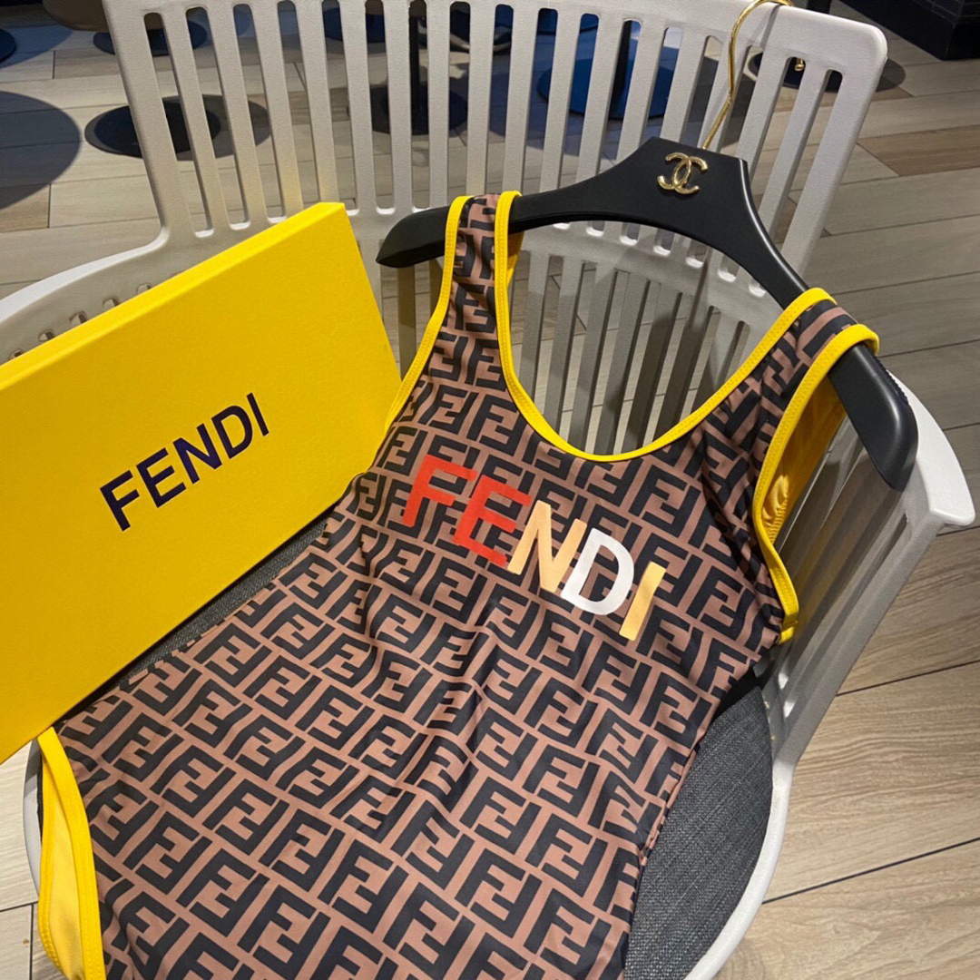 Fendi Women's swimsuit with Fendi Bikini FXB970