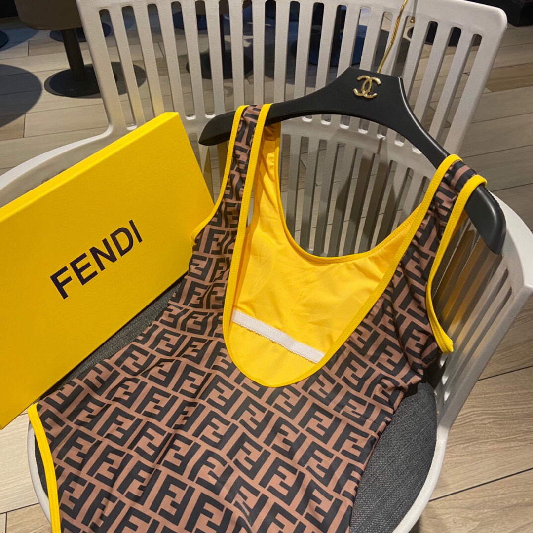 Fendi Women's swimsuit with Fendi Bikini FXB970