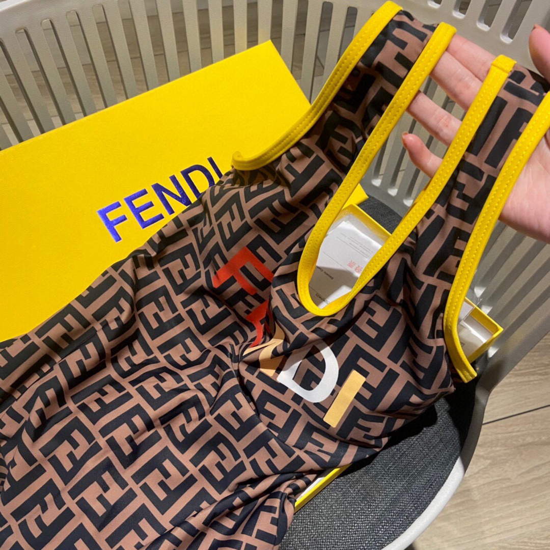 Fendi Women's swimsuit with Fendi Bikini FXB970