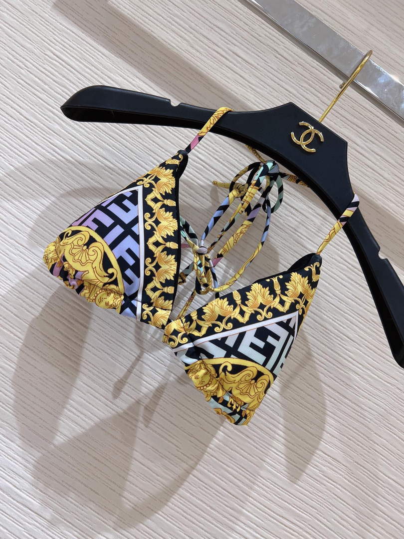 Fendi Women's swimsuit with Fendi Bikini 601930