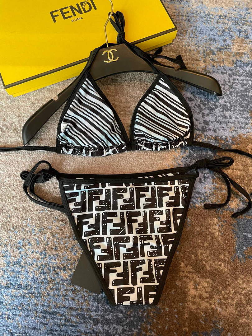 Fendi Women's swimsuit with Fendi Bikini F501930