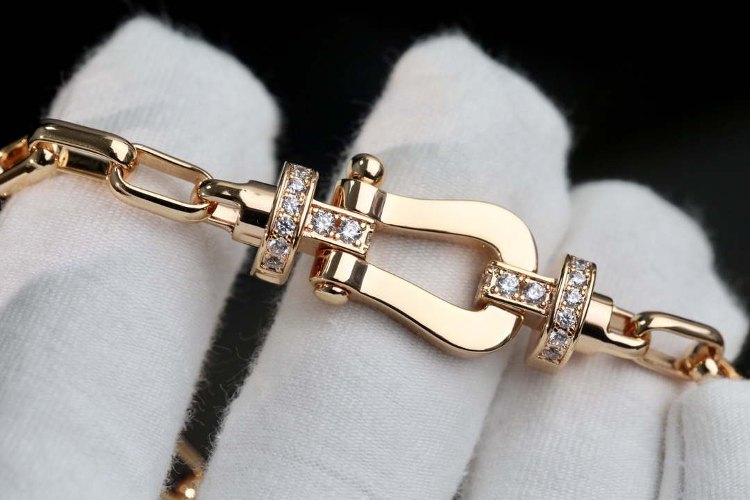 Fred FORCE 10 BRACELET XL model in 18k pink gold with diamonds F23006
