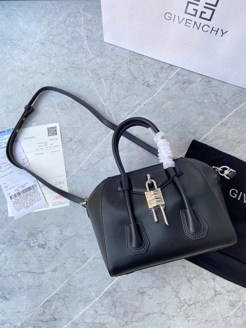 Givenchy BB50J0B00D Mini Antigona Lock Bag in Box Leather Black