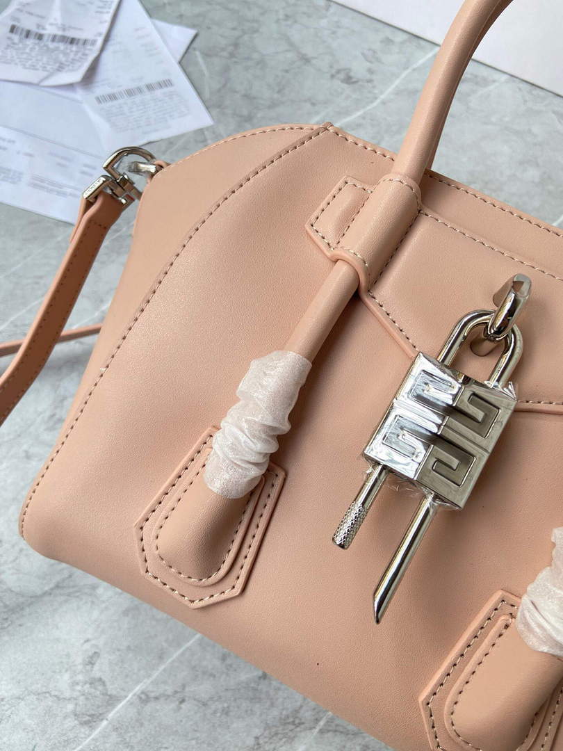 Givenchy BB50J0B00D Mini Antigona Lock Bag in Box Leather Light pink