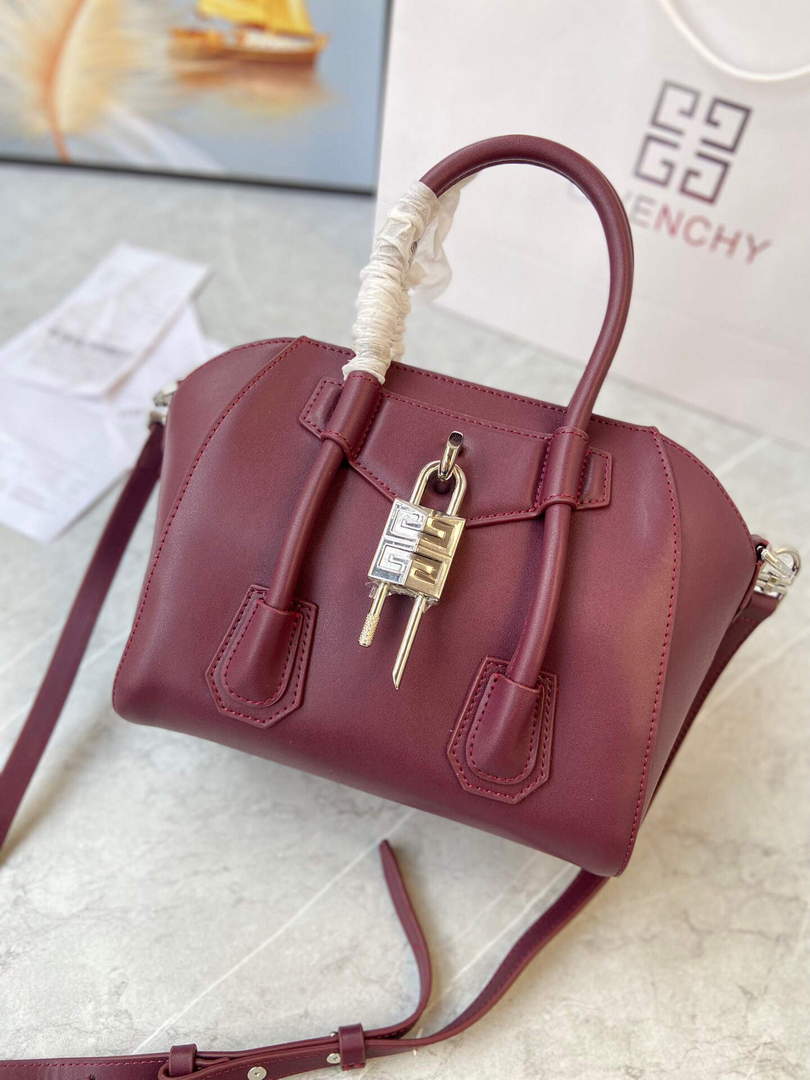 Givenchy BB50J0B00D Mini Antigona Lock Bag in Box Leather Wine red