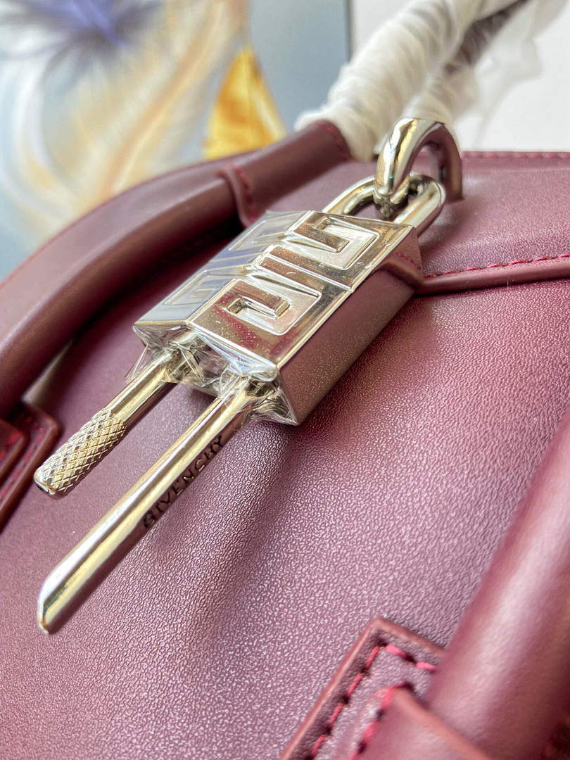 Givenchy BB50J0B00D Mini Antigona Lock Bag in Box Leather Wine red