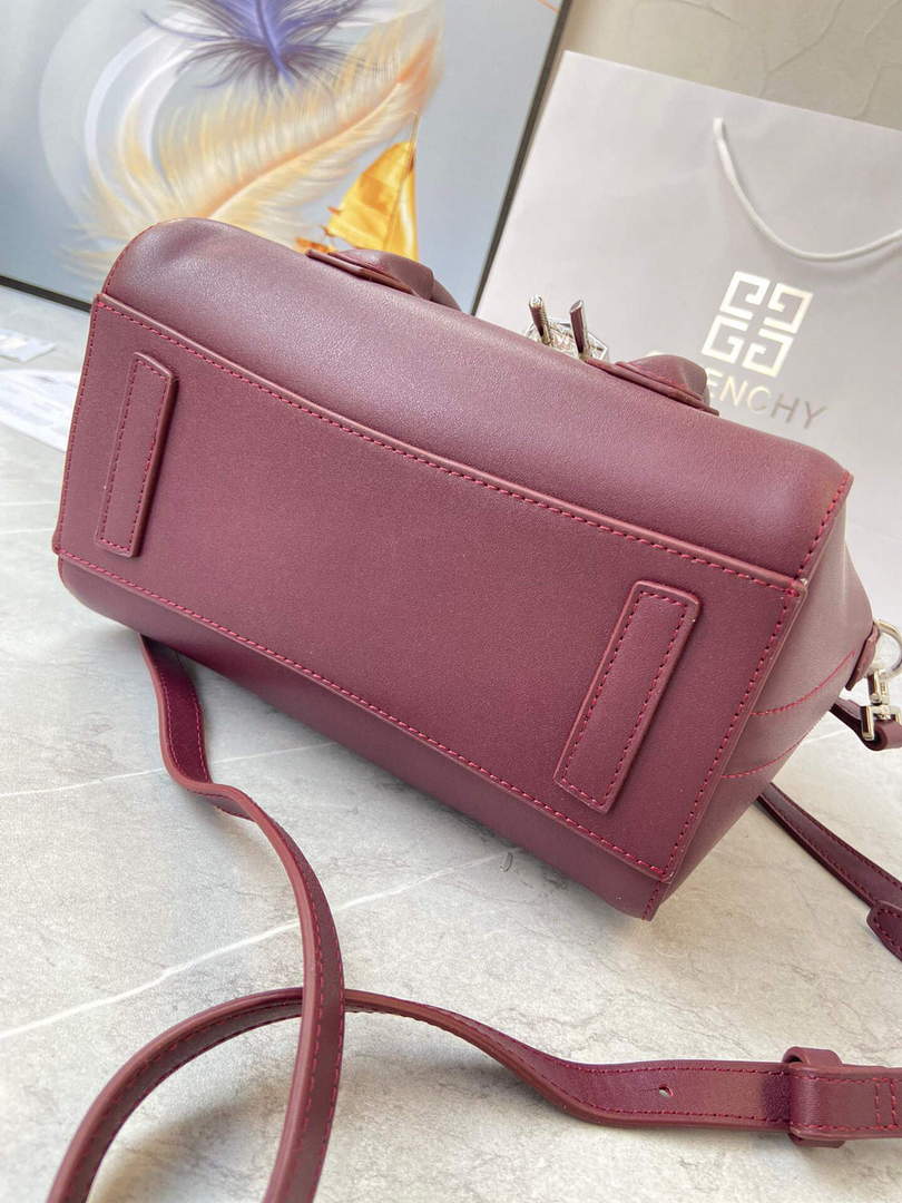 Givenchy BB50J0B00D Mini Antigona Lock Bag in Box Leather Wine red