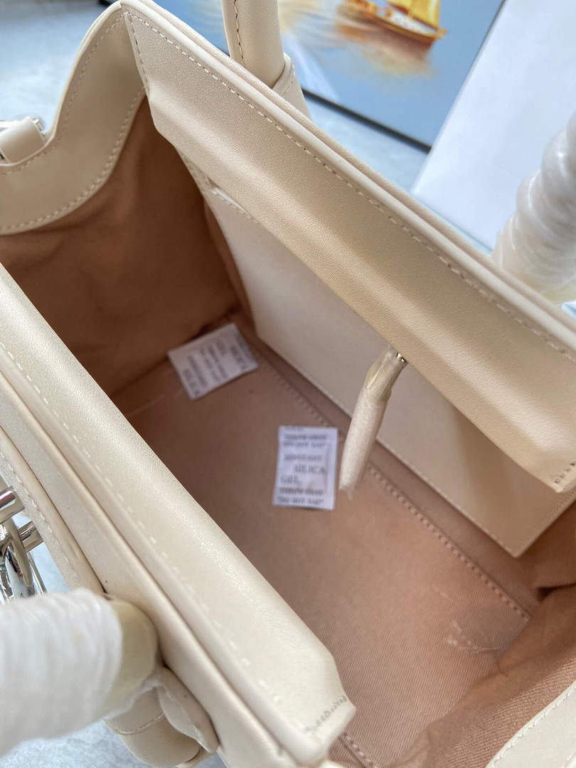 Givenchy BB50J0B00D Mini Antigona Lock Bag in Box Leather Beige