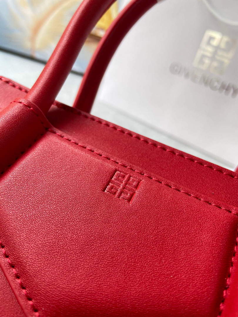 Givenchy BB50J0B00D Mini Antigona Lock Bag in Box Leather Red