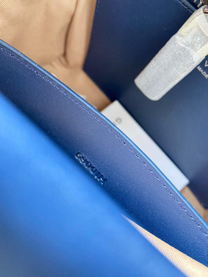 Givenchy BB50J0B00D Mini Antigona Lock Bag in Box Leather Blue