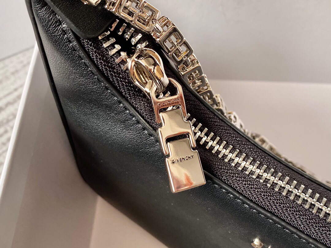 Givenchy BB50LGB1A4 Small Moon Cut Out bag in Leather Black