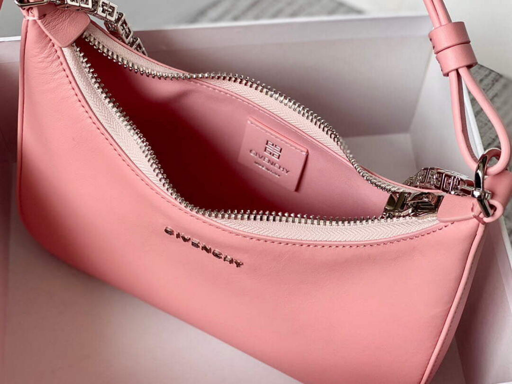 Givenchy BB50LGB1A4 Small Moon Cut Out bag in Leather Pink