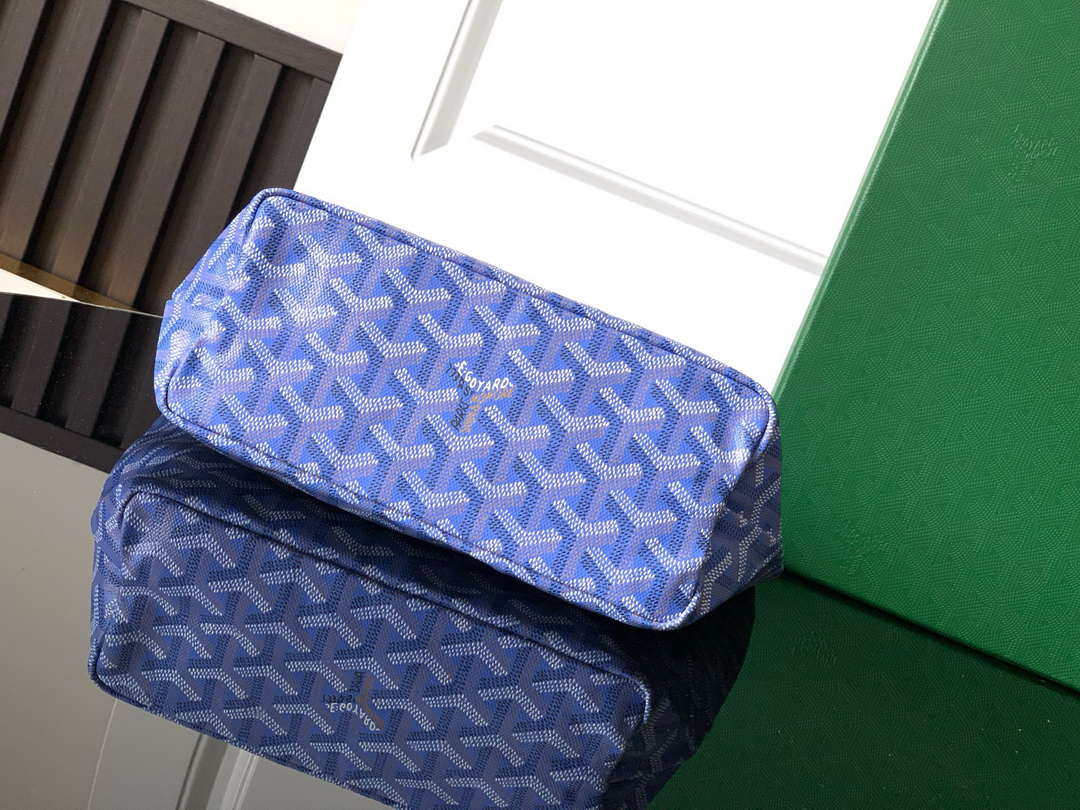 Goyard ANJOUSMINCG07TY07P Anjou Mini Bag Blue