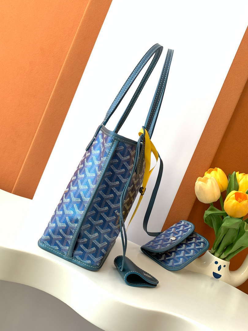 Goyard ANJOUSMINCG07TY07P Anjou Mini Bag Pearly Blue