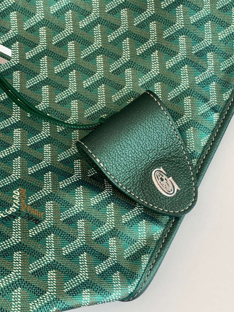 Goyard ANJOUSMINCG07TY07P Anjou Mini Bag Pearly Green