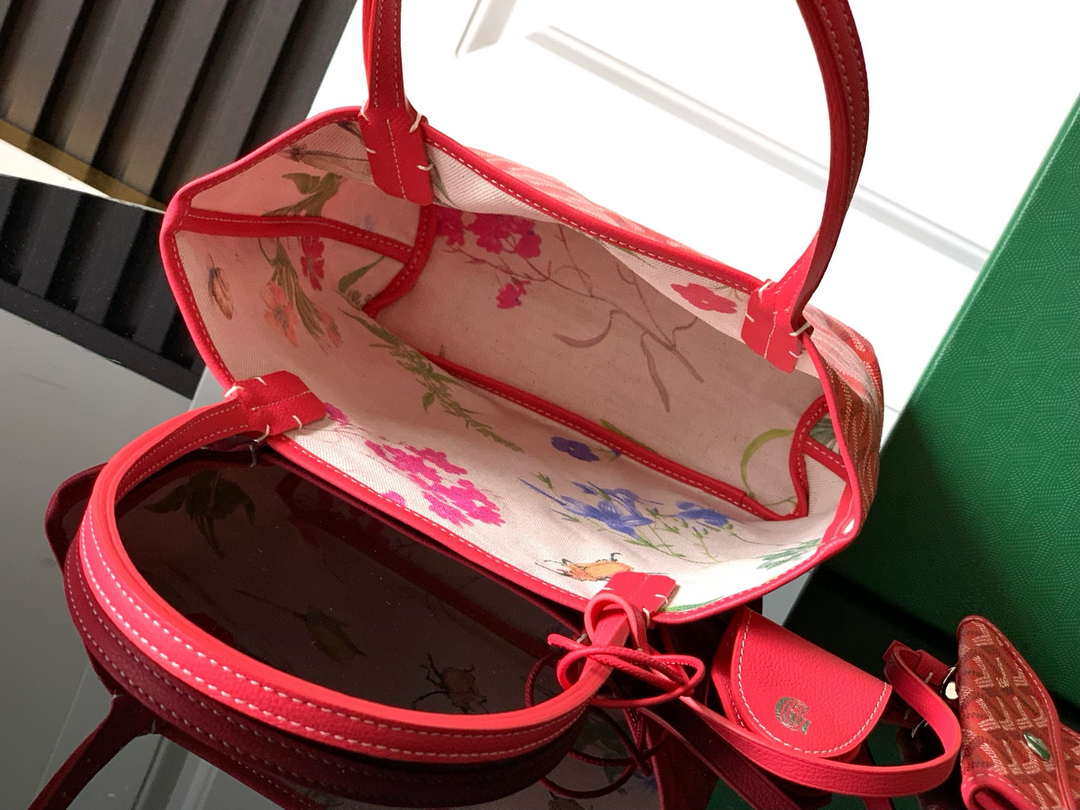 Goyard ANJOUSMINCG07TY07P Anjou Mini Bag Red