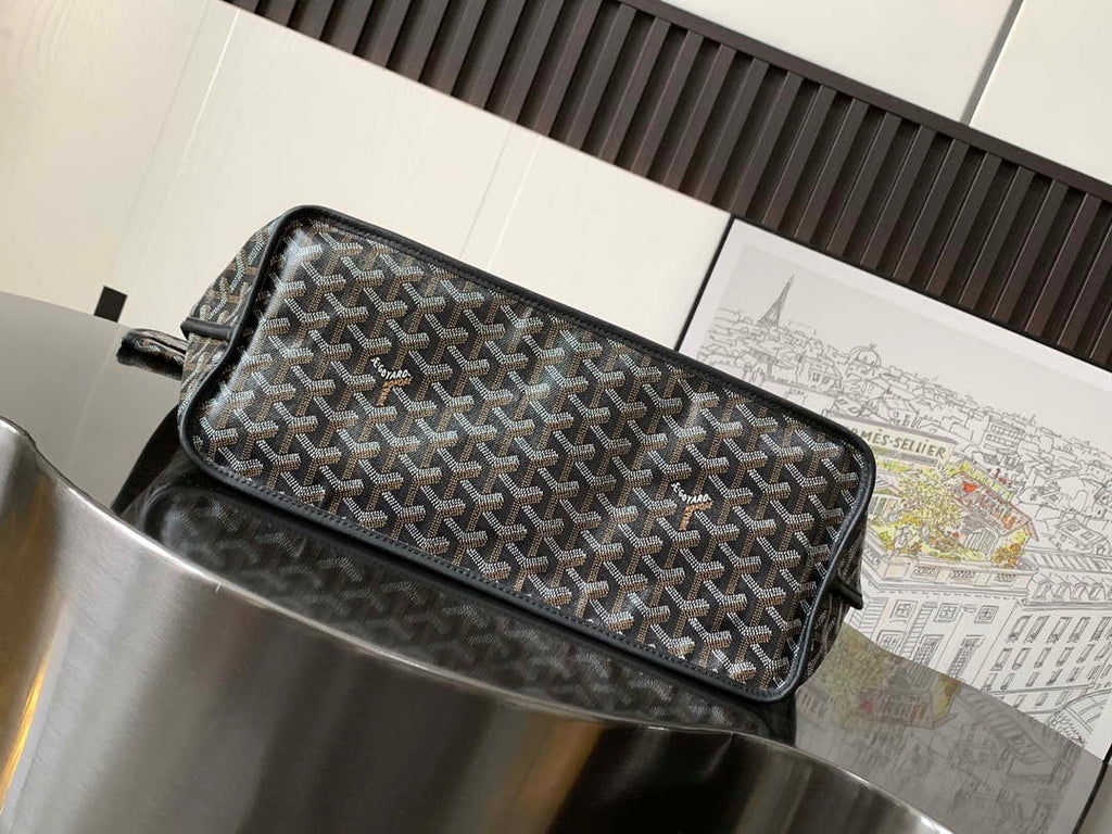 Goyard ANJOUSPMLCG03TY01P Anjou PM Bag Black