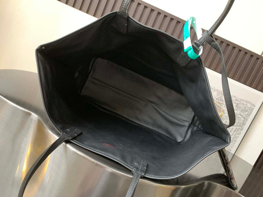 Goyard ANJOUSPMLCG03TY01P Anjou PM Bag Black