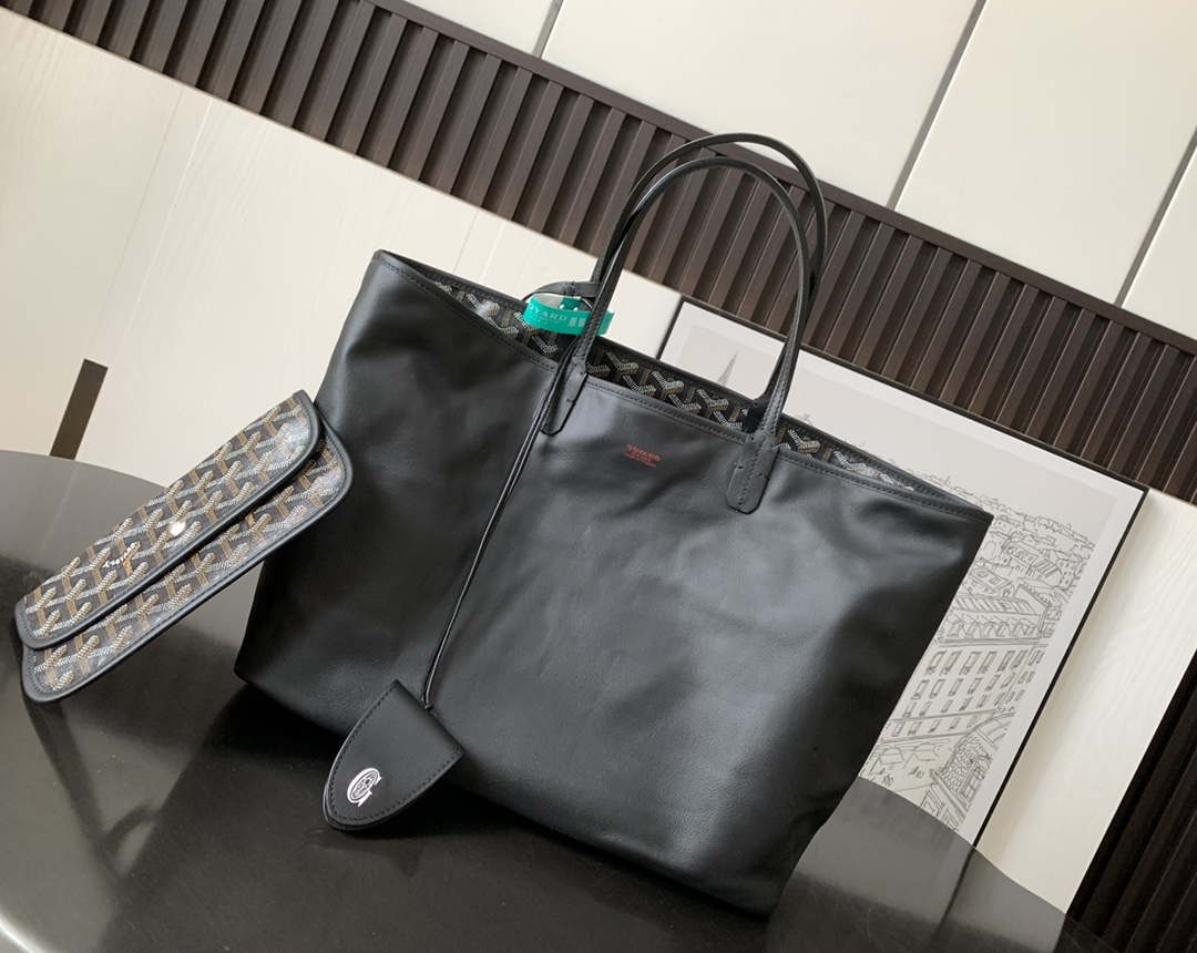 Goyard ANJOUSPMLCG03TY01P Anjou PM Bag Black