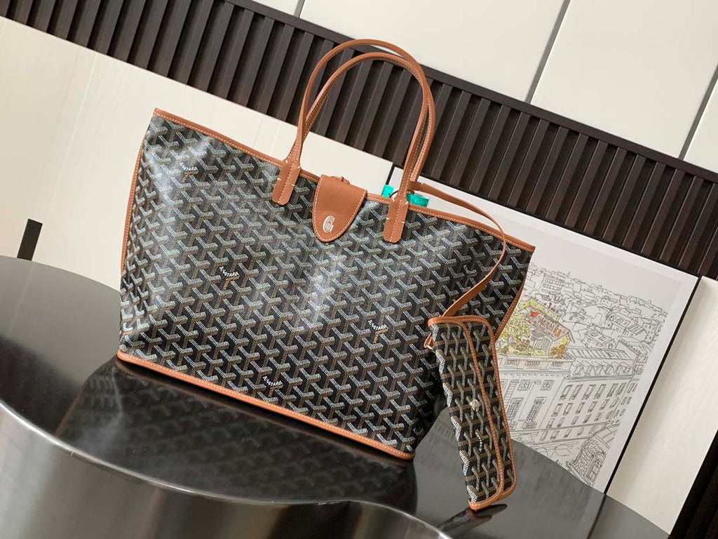 Goyard ANJOUSPMLCG03TY01P Anjou PM Bag Black and Tan