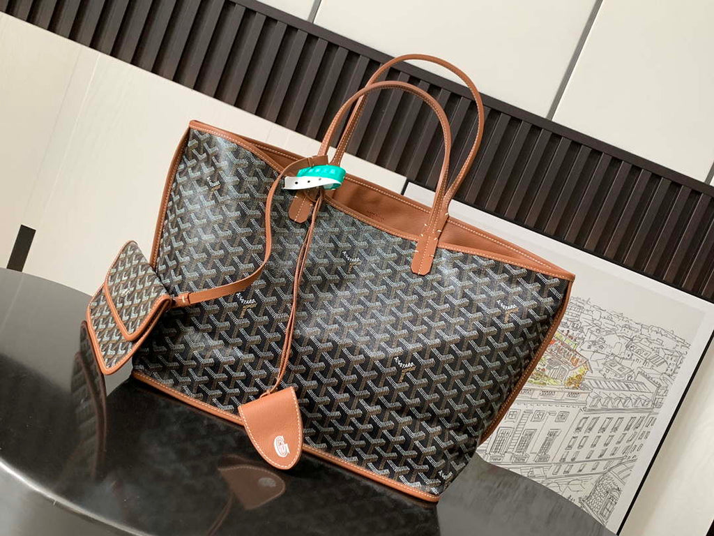 Goyard ANJOUSPMLCG03TY01P Anjou PM Bag Black and Tan