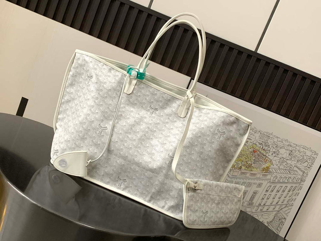 Goyard ANJOUSPMLCG03TY01P Anjou PM Bag White