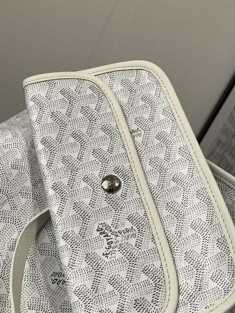 Goyard ANJOUSPMLCG03TY01P Anjou PM Bag White - Default Title - View 6