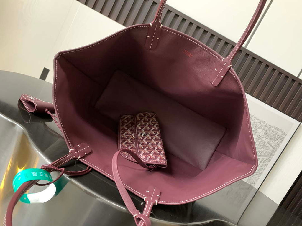 Goyard ANJOUSPMLCG03TY01P Anjou PM Bag Wine Red