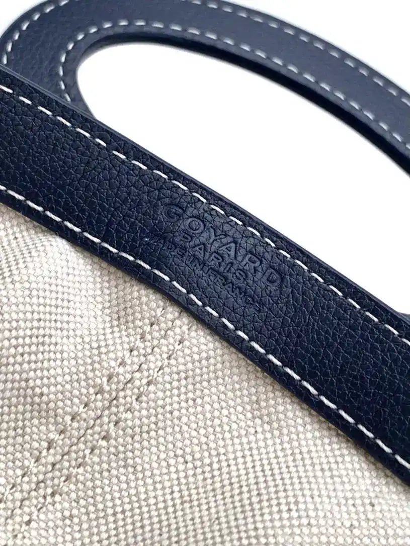 Goyard BELUGAMINTY01CL03P Beluga Mini Bag G89023