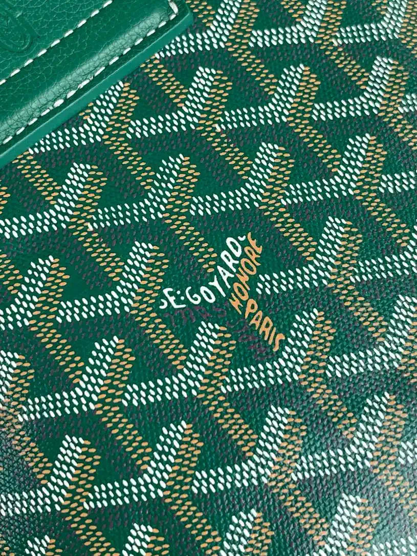 Goyard BELUGAMINTY01CL03P Beluga Mini Bag G89025