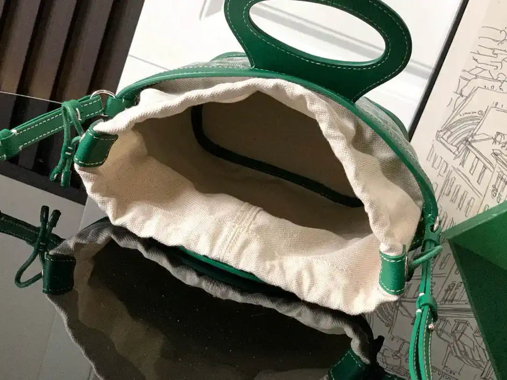 Goyard BELUGAMINTY01CL03P Beluga Mini Bag G89025