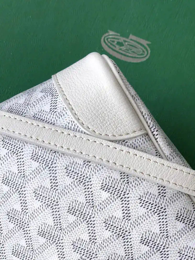 Goyard BELUGAMINTY01CL03P Beluga Mini Bag G89028