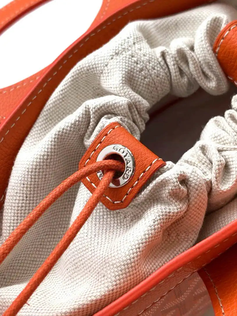 Goyard BELUGAMINTY01CL03P Beluga Mini Bag G89030