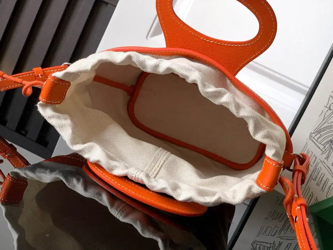 Goyard BELUGAMINTY01CL03P Beluga Mini Bag G89030