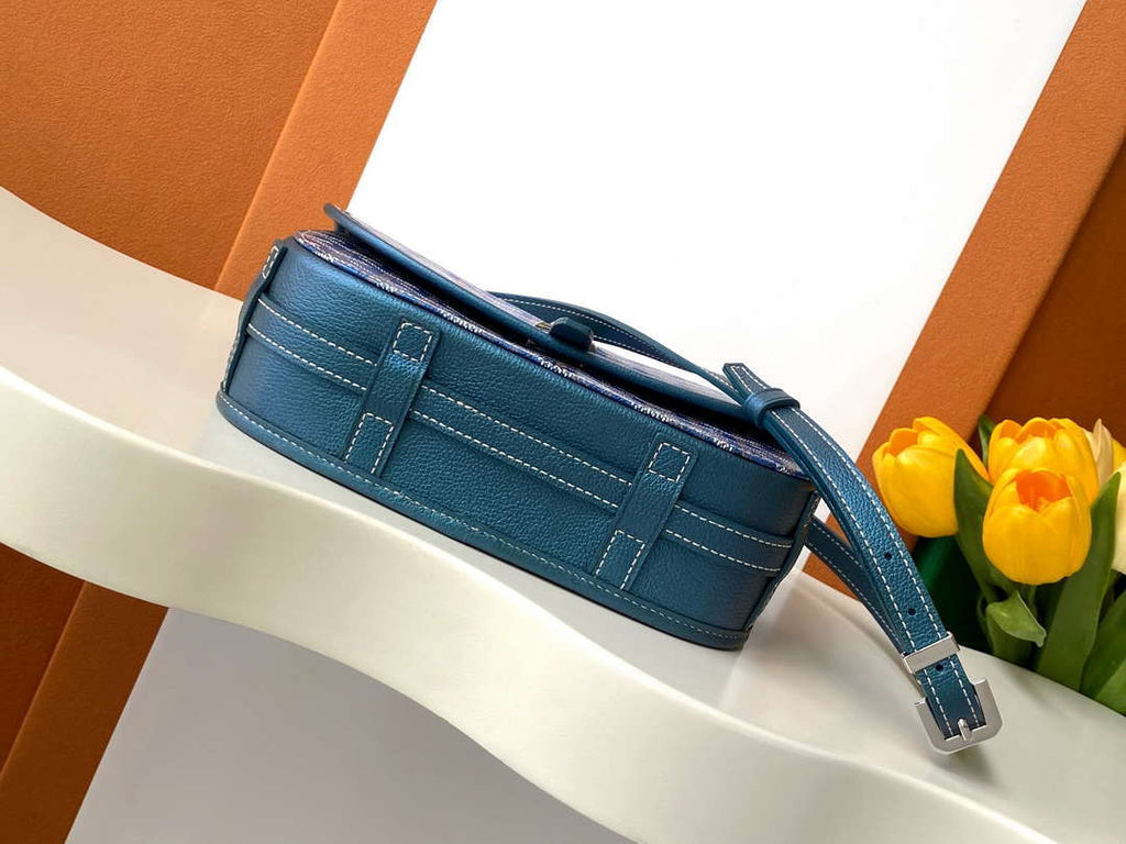 Goyard BELVE3PMLTY09CG09P Belvedere PM Bag Pearly Blue