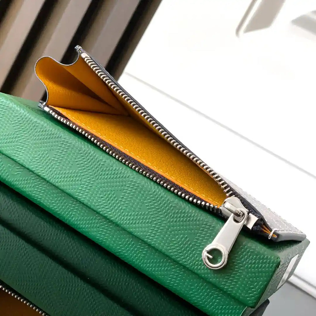 Goyard BOURBOPMLTY01CL03P Bourbon zipped card holder G25172