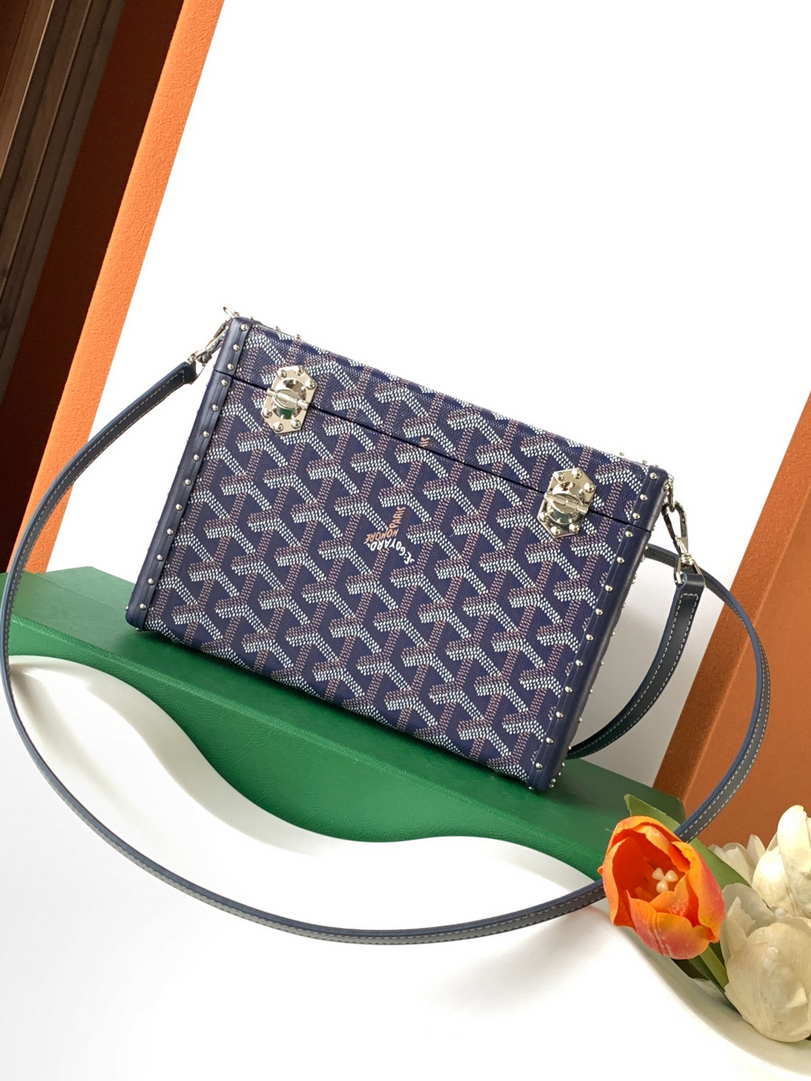Goyard CASSETPMLTY01CL03O Cassette Trunk Bag  Ga16080