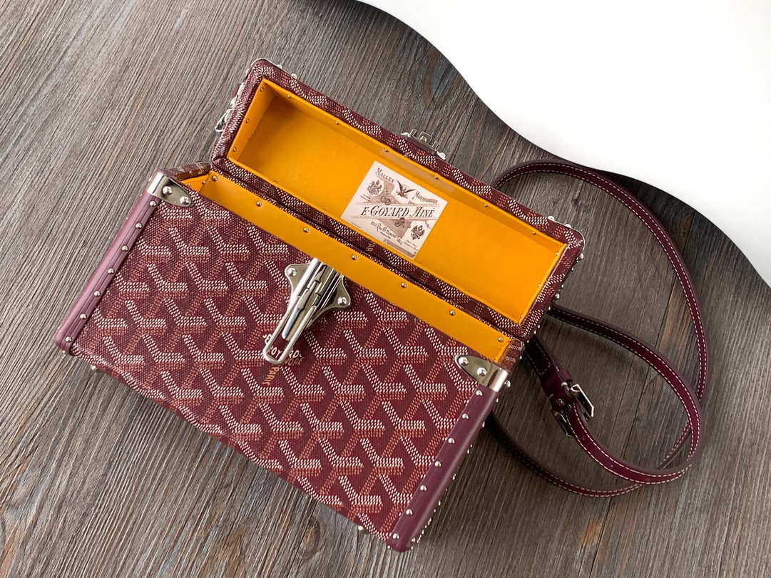 Goyard CASSETPMLTY01CL03O Cassette Trunk Bag  Ga16091