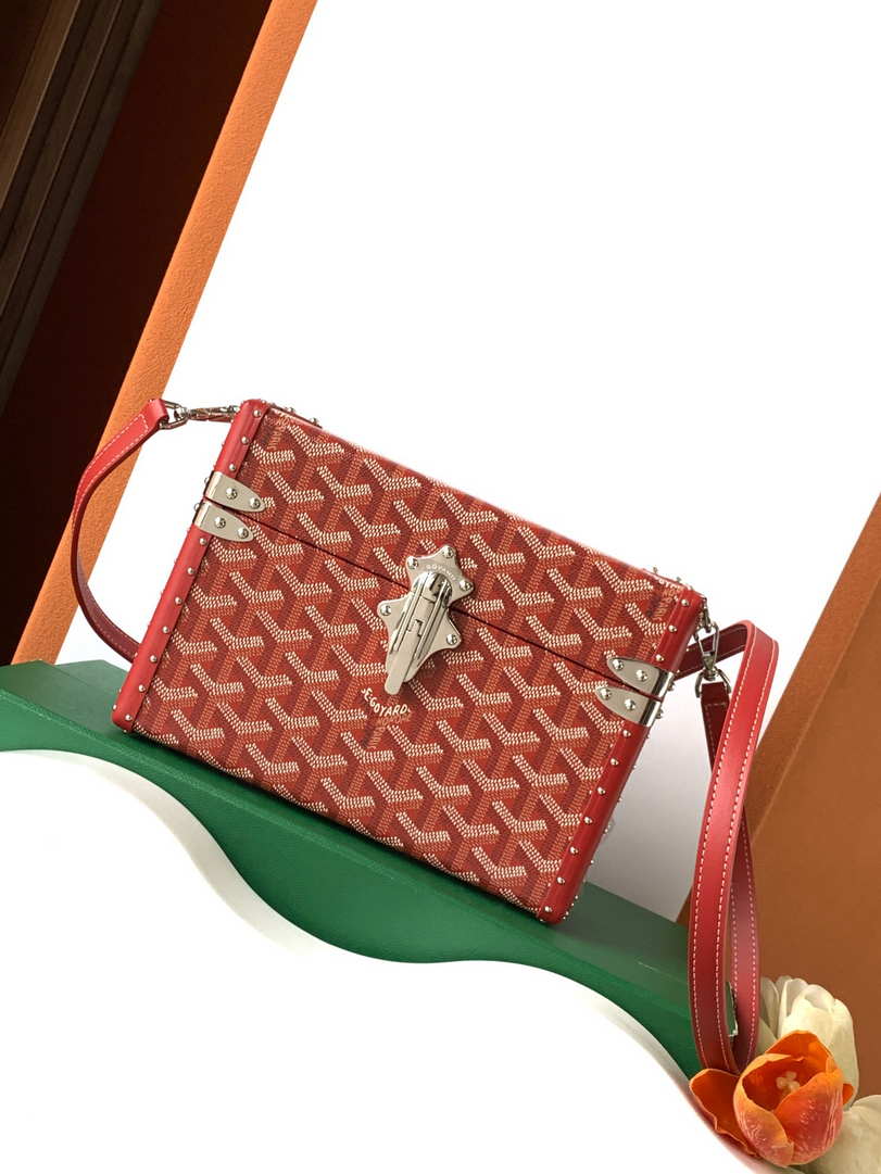 Goyard CASSETPMLTY01CL03O Cassette Trunk Bag  Ga16082