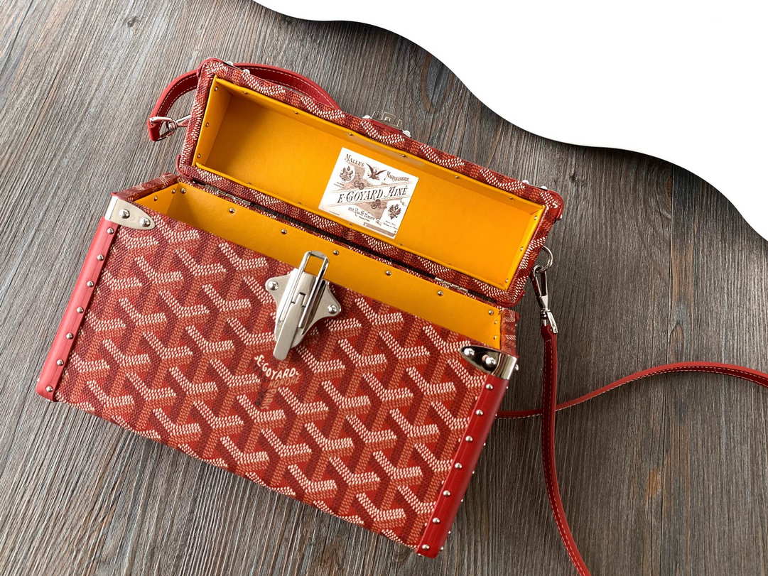 Goyard CASSETPMLTY01CL03O Cassette Trunk Bag  Ga16082