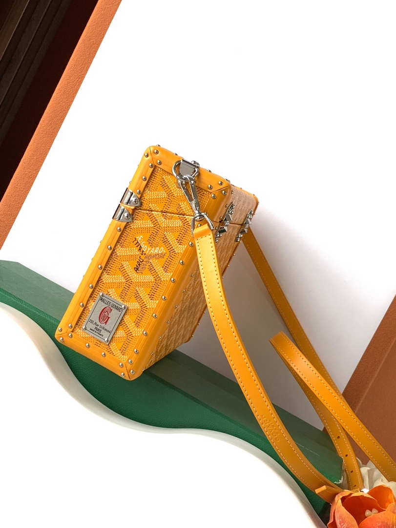 Goyard CASSETPMLTY01CL03O Cassette Trunk Bag  Ga16083