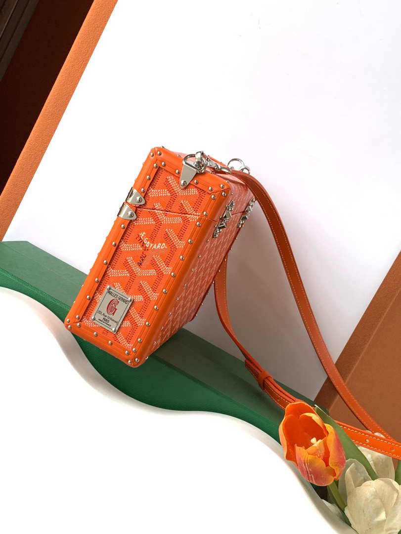 Goyard CASSETPMLTY01CL03O Cassette Trunk Bag  Ga16087
