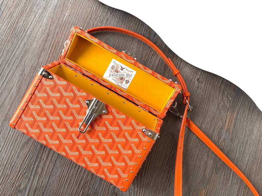 Goyard CASSETPMLTY01CL03O Cassette Trunk Bag  Ga16087