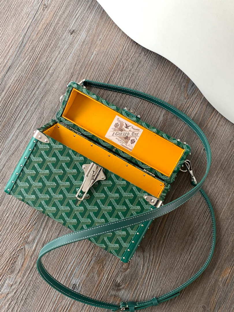 Goyard CASSETPMLTY01CL03O Cassette Trunk Bag  Ga16088