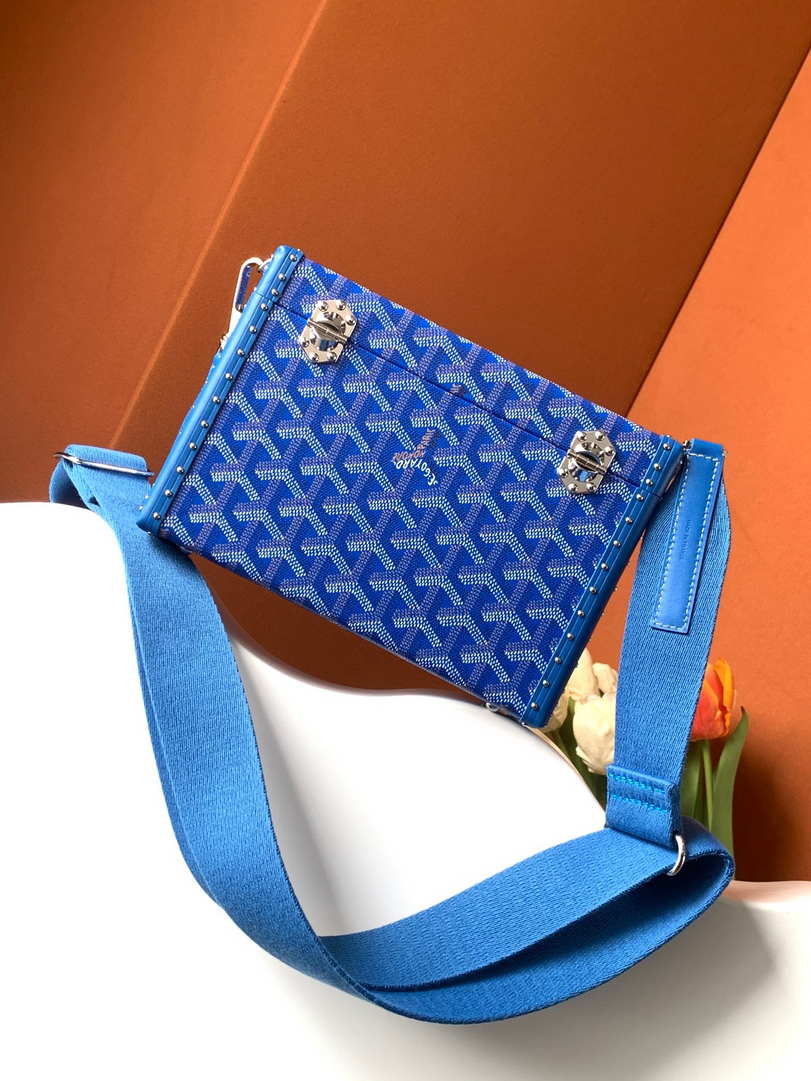 Goyard CASSETPMLTY01CL03O Cassette Trunk Bag  Ga16089